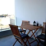 New Modern Near Old Town - Private Parking Διαμέρισμα Ζαντάρ