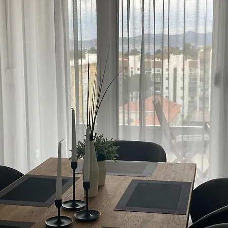 New Modern Near Old Town - Private Parking Апартаменты Задар