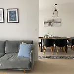 New Modern Near Old Town - Private Parking * ザダル