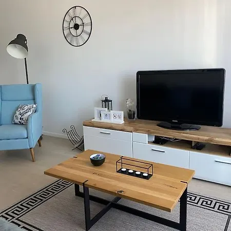 Apartment New Modern Near Old Town - Private Parking *