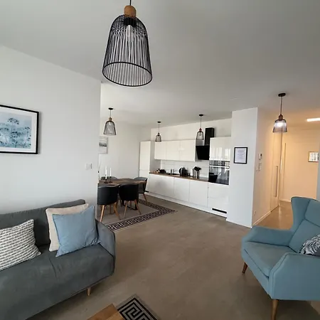 New Modern Near Old Town - Private Parking Apartment Zadar