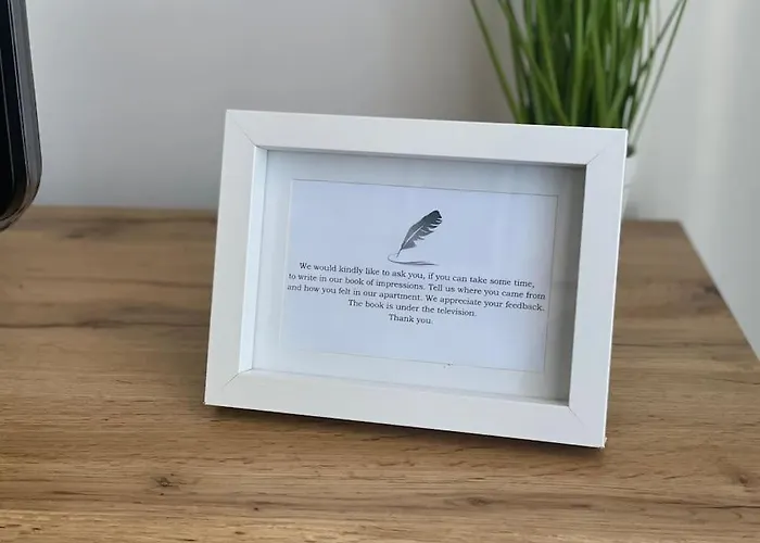 New Modern Near Old Town - Private Parking アパート *